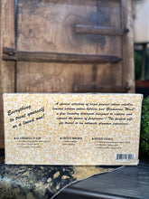 Load image into Gallery viewer, Glamorous Gift Suite