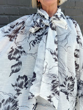 Load image into Gallery viewer, Tulah Tunic