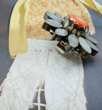 Load image into Gallery viewer, Clementine Ring