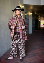 Load image into Gallery viewer, Foreseen Plaid Poncho