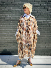 Load image into Gallery viewer, Feral Overlay Kimono