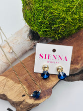 Load image into Gallery viewer, Sienna Joelle Necklace in Navy