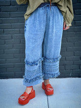 Load image into Gallery viewer, Delilah Ruffle Joggers