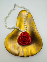 Load image into Gallery viewer, Rose Garden Necklace