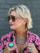 Load image into Gallery viewer, Cay Hammered Hoop Earrings