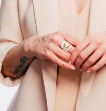 Load image into Gallery viewer, Mini Roddy Ring in White