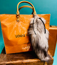 Load image into Gallery viewer, Fashion Fur Tail (Medium)