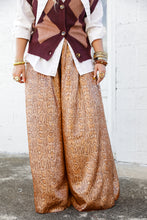 Load image into Gallery viewer, Rye Python Pants in Tangerine