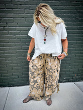 Load image into Gallery viewer, Starstruck Pants
