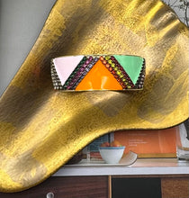 Load image into Gallery viewer, Iris Cuff