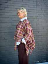 Load image into Gallery viewer, Foreseen Plaid Poncho