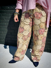 Load image into Gallery viewer, Blossomed Beehive Pants