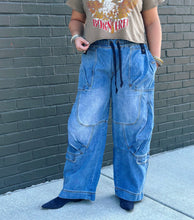 Load image into Gallery viewer, Diesel Cargo Pants
