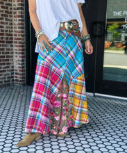 Load image into Gallery viewer, Dulce Plaid Maxi Skirt