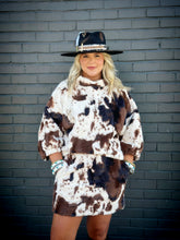 Load image into Gallery viewer, Bovine Skirt