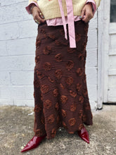 Load image into Gallery viewer, Rosette Maxi Skirt