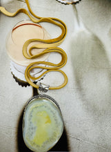 Load image into Gallery viewer, Lemon Sorbet Necklace