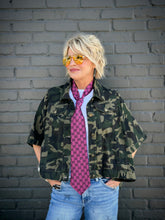 Load image into Gallery viewer, After Dark Camo Cape