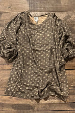 Load image into Gallery viewer, Daydreamer Tunic