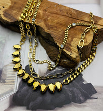 Load image into Gallery viewer, Mary Ellen Necklace
