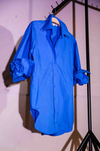 Load image into Gallery viewer, Ralph Button-Up Top in Berry