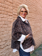 Load image into Gallery viewer, Harmony Cheetah Caplet