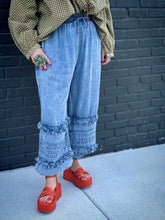 Load image into Gallery viewer, Delilah Ruffle Joggers