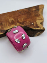 Load image into Gallery viewer, Rosa Pearl Bangle