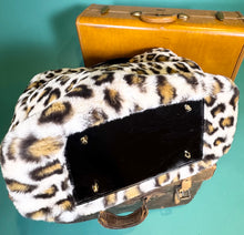 Load image into Gallery viewer, The Oliver Bag