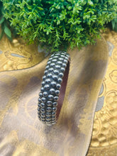 Load image into Gallery viewer, Tuft Wooden Bangles(Smaller)