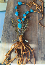 Load image into Gallery viewer, Fancy Flutter Fly Necklace