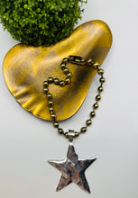 Load image into Gallery viewer, West Star Necklace