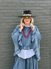 Load image into Gallery viewer, Moon Shade Ruffle Cape