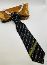 Load image into Gallery viewer, Gucci Heron Tie