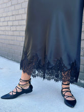 Load image into Gallery viewer, Lyric Lace Skirt