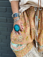 Load image into Gallery viewer, Crest Aqua Geode Ring