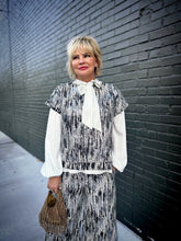 Load image into Gallery viewer, Bells Are Ringing Set