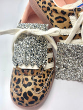 Load image into Gallery viewer, FRINGE Short Glitter (Choices)