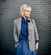 Load image into Gallery viewer, All Night Long Sequin Blazer