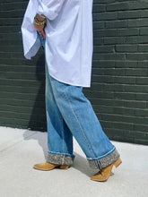 Load image into Gallery viewer, Fearless Cheetah Cuff Jeans