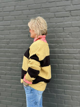 Load image into Gallery viewer, Honey Pot Striped Sweater