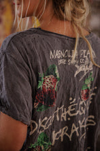 Load image into Gallery viewer, Discotheque Fraises T