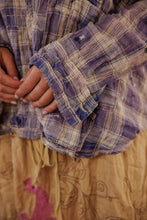 Load image into Gallery viewer, Willie Nelson Kelly Western Shirt in Roberto