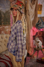 Load image into Gallery viewer, Willie Nelson Kelly Western Shirt in Roberto