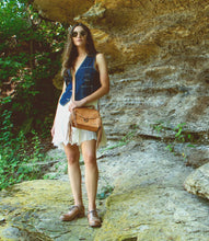 Load image into Gallery viewer, Hidden Tan Purse