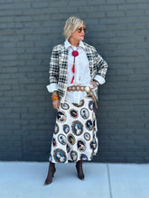Load image into Gallery viewer, Victorian Cameo Skirt
