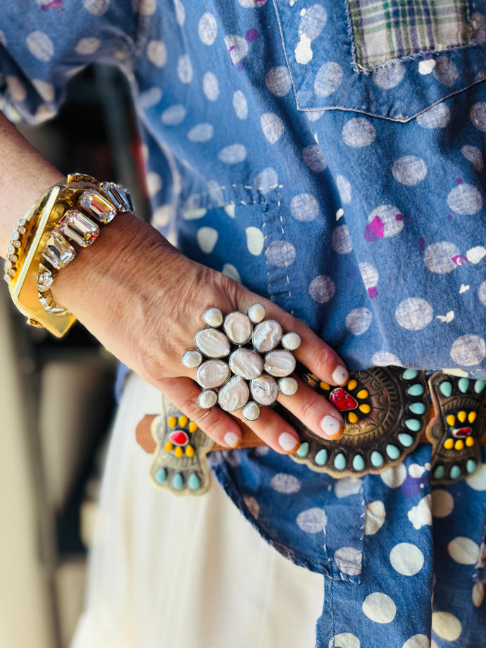 Pearly Posey Ring