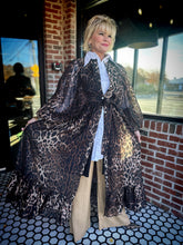 Load image into Gallery viewer, Daring Leopard Duster
