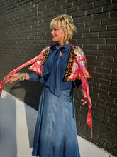 Load image into Gallery viewer, Fiona Reversible Fur Cape in Leopard
