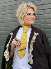 Load image into Gallery viewer, Linda Hermes Tie
